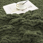WESHIONGOO Chunky Knit Blanket Throw 40"×40" Knitted Throw Blankets for Couch Bed Fluffy Soft Blanket with Jumbo Chenille Yarn Thick 100% Handmade (Olive Green)