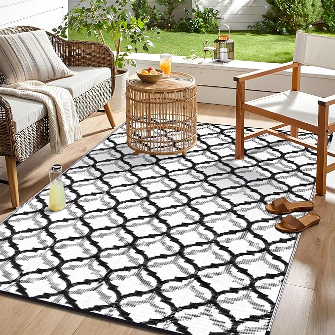 OLANLY Reversible Outdoor Rug 8x10 ft Clearance, Waterproof Outdoor Plastic Straw Rug with Interlacing Pattern, RV Mat for Patio, Camping, Balcony, Deck, Backyard, Black & White