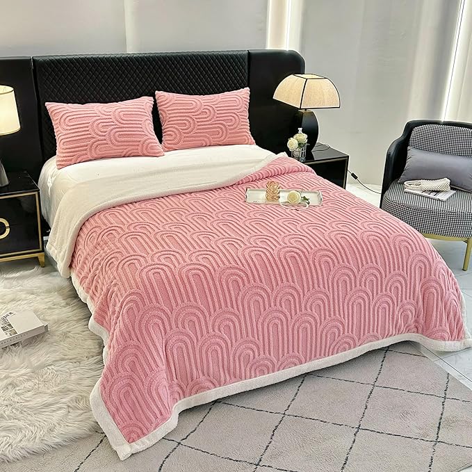 UKELER Sherpa Throw Blanket 60 × 80 inch, Ultra Soft Twin Size Fleece Blanket for All Season, Cozy Plush Arch Blankets for Bed Couch Sofa Office Camping, Pink