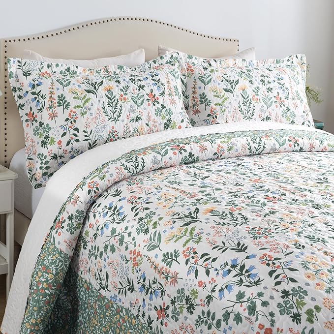 Travan 3-Piece Floral Quilt Super King Quilt Bedding Set, Ultra Soft & Fade Resistant Super King Size Quilt Set with 1 Quilt Set and 2 Shams Purple Quilt for All Season, Exquisite, Super King