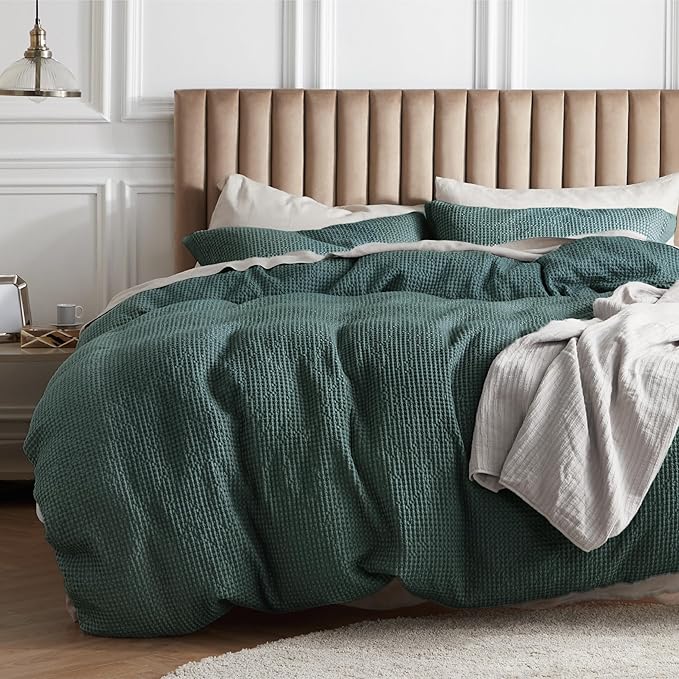 Bedsure Cotton Duvet Cover King - 100% Cotton Waffle Weave Forest Green Duvet Cover King Size, GentleSoft™ and Breathable Bedding Set for All Season, 3 Pieces, 104"x90"