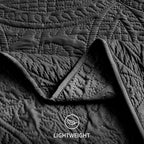 Love's cabin California King Size Quilt Bedding Set Black Bedspreads - Cal King Summer Lightweight Bedspread Comforter - Coin Pattern Coverlet for All Season - 3 Pieces (1 Quilt, 2 Pillow Shams)