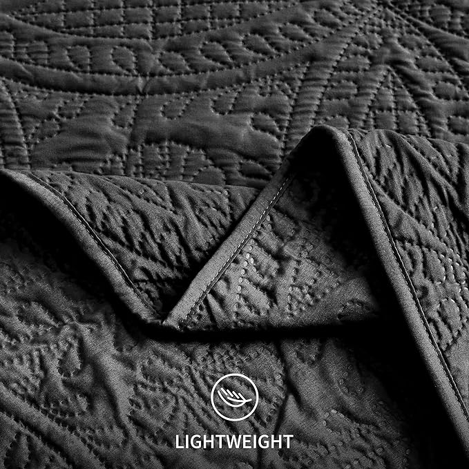 Love's cabin Quilts for Full Bed Black Bedspreads Bedding Set - Lightweight Bedspread Comforter - Coin Pattern Bedding Coverlet for All Season - 3 Pieces (1 Quilt, 2 Pillow Shams)