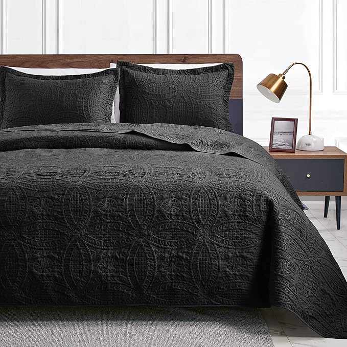 Love's cabin Quilts for Full Bed Black Bedspreads Bedding Set - Lightweight Bedspread Comforter - Coin Pattern Bedding Coverlet for All Season - 3 Pieces (1 Quilt, 2 Pillow Shams)