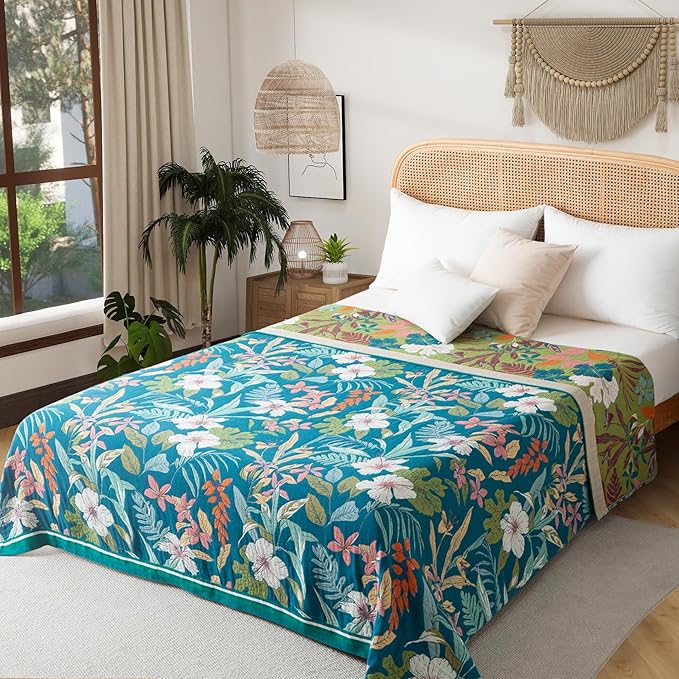 Boho Throw Blanket Twin Size, Soft Cozy Cotton Muslin Quilt Blanket for Bed Decor, Floral Patterned Couch Sofa Chair Cover, Vintage Farmhouse Cottage Tapestry Woven Blanket, Teal&Green