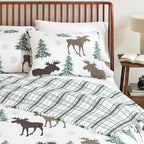 Great Bay Home Lodge Bedspread King Size Quilt with 2 Shams. Cabin 3-Piece Reversible All Season Quilt Set. Rustic Quilt Coverlet Bed Set. Wilderness Collection (Moose - Chocolate)