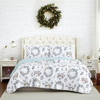 Southshore Fine Living, Inc. Happy Holidays Christmas Soft Bedding Set 3-Piece Oversized Quilt Set with Quilted Shams, King/California King