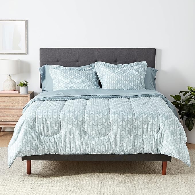 Amazon Basics Full/Queen Comforter Set with Herringbone Sheets, 7-Piece Gray Leaf Bedding, Lightweight Microfiber Bed-in-a-Bag