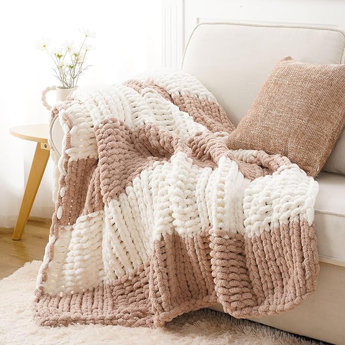 Battilo Chunky Knit Throw Blanket, Soft and Thick Chenille Throw Blanket, 50"x60" Handmade Cable Knit Crochet Blanket, Large Rope Knot Throw Blankets for Couch Sofa Bed Home Decor, Blush & White