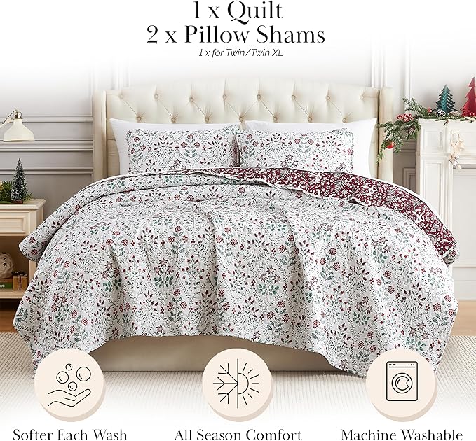 Southshore Fine Living, Inc. Christmas Quilt, Queen Size/Full with 2 Pillow Shams, Reversible Coverlet, Queen Size/Full Size Holiday Christmas Bedding Set - Vintage Red & Cream