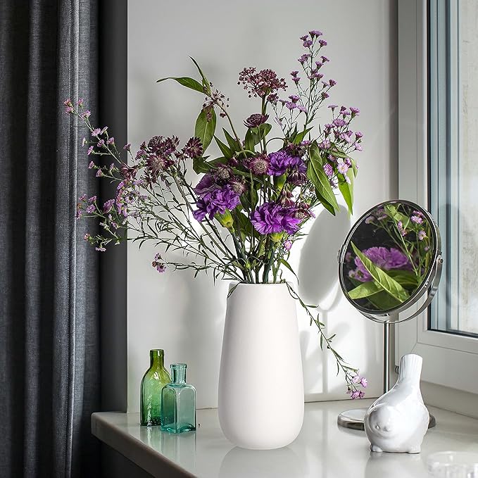 D'vine Dev 10 Inch Ivory Elegant Oval Ceramic Vase for Flowers, Home Décor Vase with Design Box, VS-LD-B-2