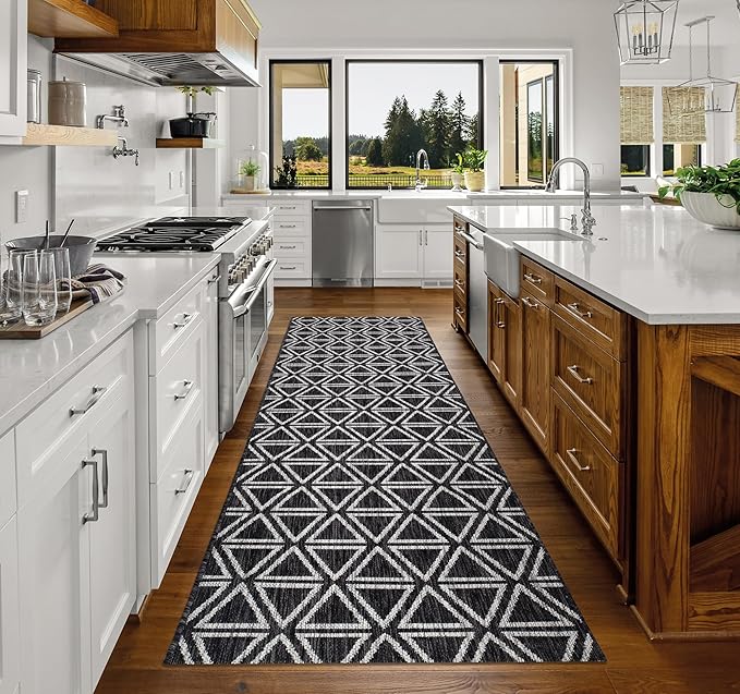 Keen Home Design Outdoor Runner Rug - 2x8 Washable Indoor/Outdoor Rug for Patio, Balcony, Kitchen, Garden, Beach, Deck and Porch. Size: 2'2" x 7'7"