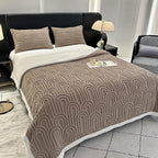 UKELER Sherpa Bed Blanket 80 × 90 inch, Ultra Soft Queen Size Throw Blanket for All Season, Cozy Plush Arch Fleece Blankets for Bedroom Living Room Dorm Hostel Sofa Camping, Coffee