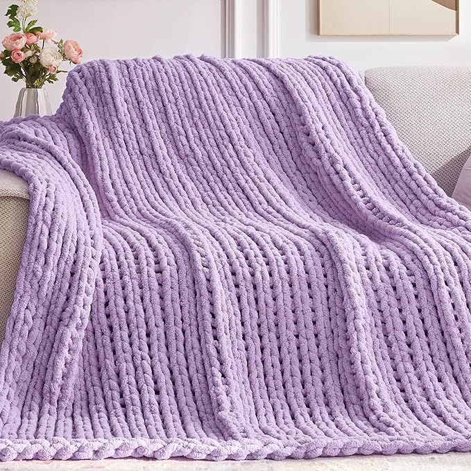 Chunky Knit Throw Blanket, 40''*50'' Knitted Throw Chenille Yarn for Bed Couch, Handmade Light Purple Crochet Big Thick Blanket, Machine Washable Cute Comfy Blanket for Home Decor