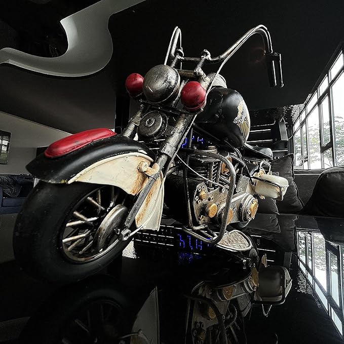 Collectible Vehicles Vintage Motorcycle Model Decoration Iron Motorcycle Miniature Sculpture for Table Book Shelf Decor Gift