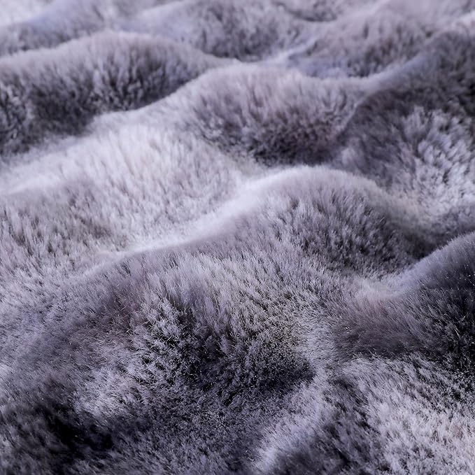 UKELER Soft Faux Fur Throw Blanket 50''x60'' Dark Grey Reversible Shaggy Blanket Plush Thick Fluffy Blankets Throws for Bed, Couch, Sofa, Office, Camping