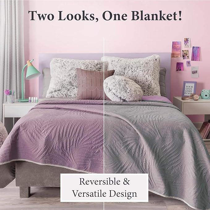 Vianney King Size Comforter Novo Mallow Bedding Reversible Lightweight Quilt Blanket 110x93 Inches Soft Cozy Throw for Couch or Bed in Light Purple and Light Grey with Palm Leaf Quilt Pattern