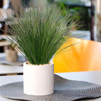 24PCS Realistic Minimalist Artificial Grass, Green, 17 inches, Plastic, Perfect for Indoor and Outdoor Decoration