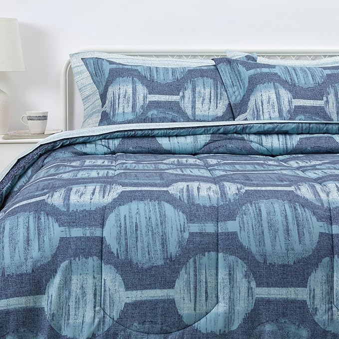 Amazon Basics Lightweight Microfiber Comforter Sets, 7 Pieces, Navy, Geometrics, Full/Queen