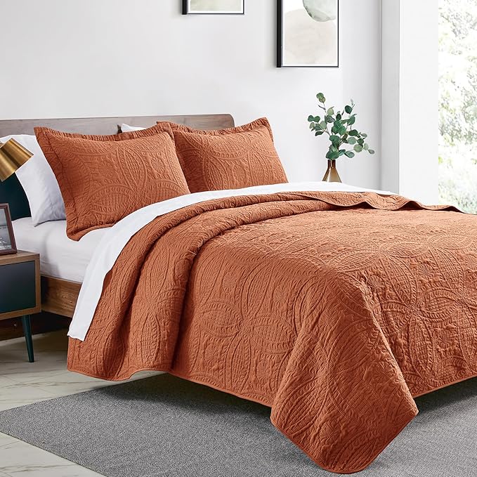 Love's cabin Quilts for Queen Bed Umber Bedspreads - Soft Bed Summer Lightweight Bedspread Comforter - Modern Style Coin Pattern Coverlet for All Season - 3 Pieces (1 Quilt, 2 Pillow Shams)
