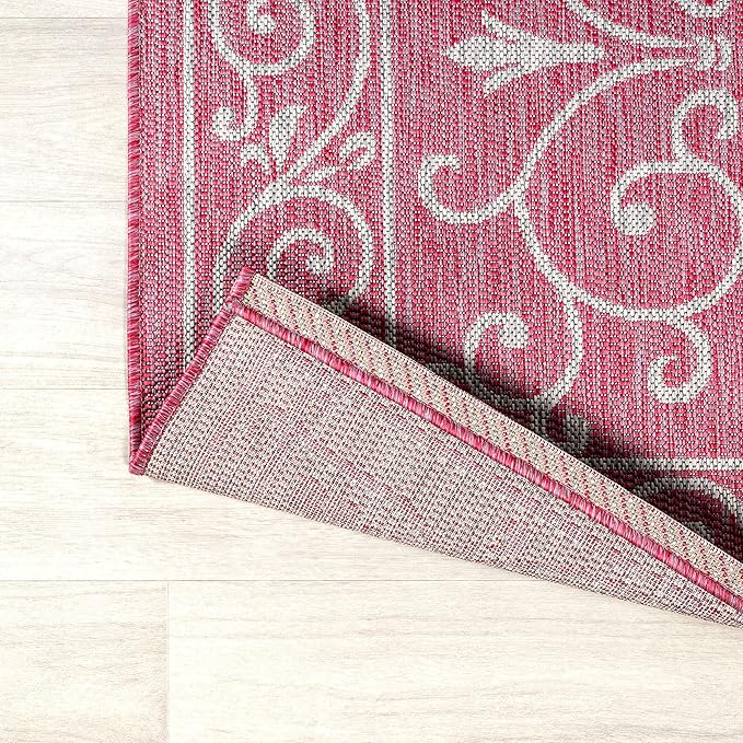 JONATHAN Y Vintage Filigree Indoor Outdoor Round Area Rug 5 Ft Fuchsia/Light Gray, Charleston Textured Weave for Backyard, Patio, Porch, Easy-Cleaning, Pet-Friendly, Non-Shedding (SMB106J-5R)