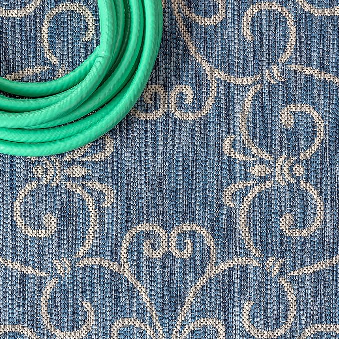 JONATHAN Y Vintage Filigree Indoor Outdoor Square Area Rug 5X5 Navy/Gray, Charleston Textured Weave for Backyard, Patio, Porch, Easy-Cleaning, High Traffic, Pet-Friendly, Non-Shedding (SMB106D-5SQ)