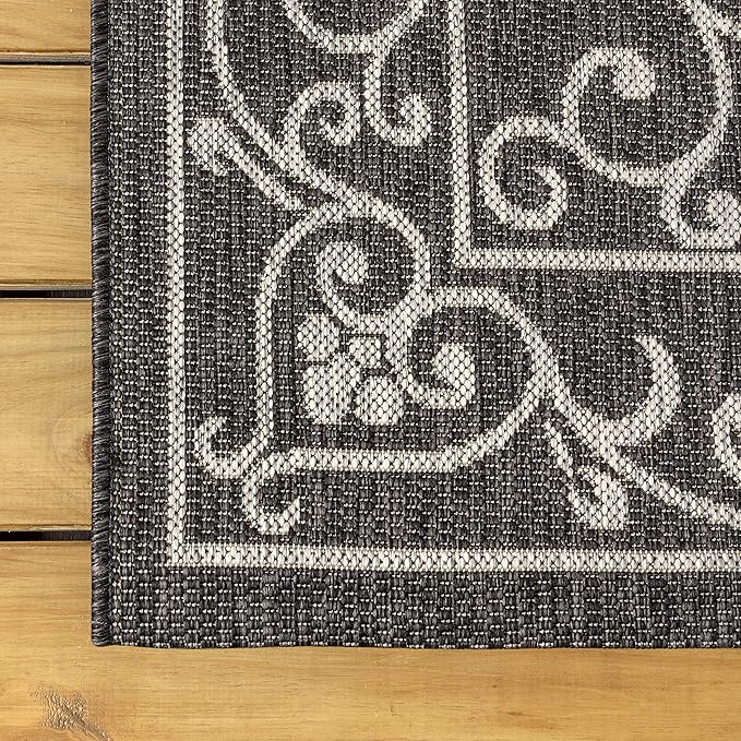 JONATHAN Y Vintage Filigree Indoor Outdoor Round Area Rug 8 Ft Black/Gray, Charleston Textured Weave for Backyard, Patio, Porch, Easy-Cleaning, High Traffic, Pet-Friendly, Non-Shedding (SMB106G-8R)