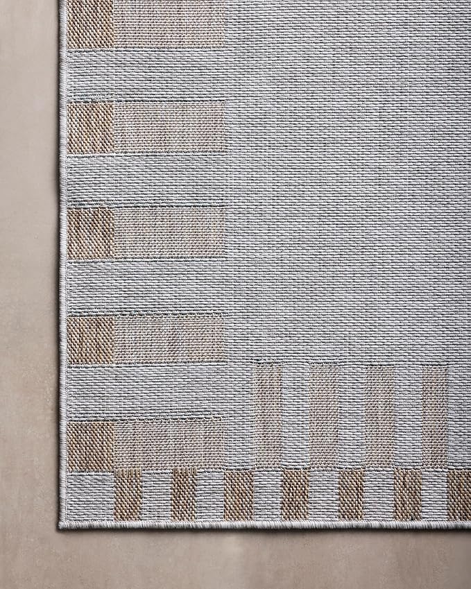 Loloi Amber Lewis Topanga Collection TOP-08 Silver/Natural 2'-3" x 3'-9" Indoor/Outdoor Area Rug