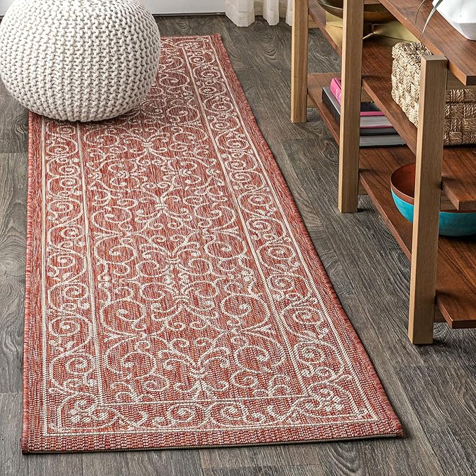 JONATHAN Y Vintage Filigree Indoor Outdoor Runner Rug 2X8 Red/Beige, Charleston Textured Weave for Backyard, Patio, Porch, Easy-Cleaning, High Traffic, Pet-Friendly, Non-Shedding (SMB106B-28)