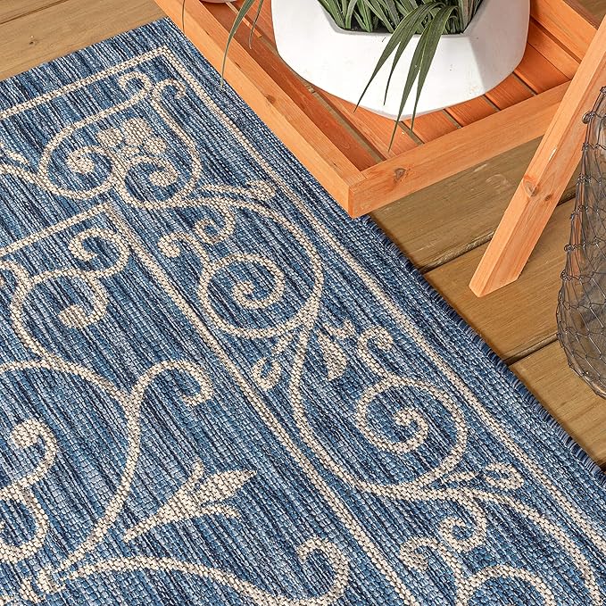 JONATHAN Y Vintage Filigree Indoor Outdoor Area Rug 5X8 Navy/Gray, Charleston Textured Weave for Backyard, Patio, Porch, Easy-Cleaning, High Traffic, Pet-Friendly, Non-Shedding (SMB106D-5)
