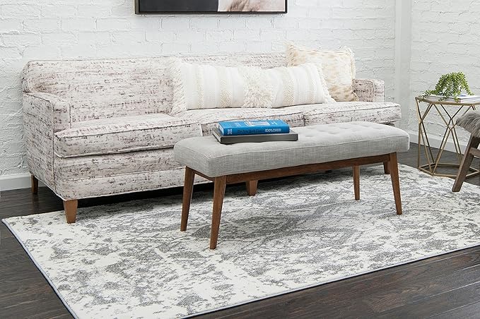 Unique Loom Rosso Collection Vintage, Geometric, Bohemian, Traditional, Distressed, Southwestern Area Rug, Rectangular 4' 0" x 6' 0", Light Gray/Ivory